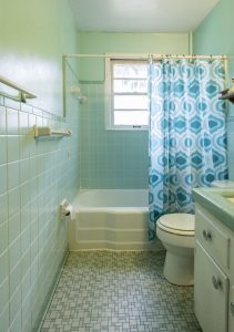 Colori di moda per le vostre pareti bagno